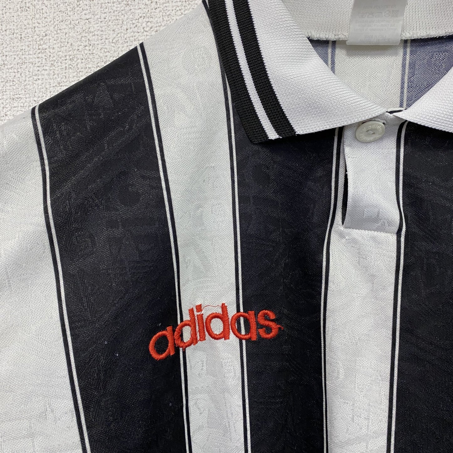 adidas　アディダス　半袖ポロシャツ　ゲームシャツ　ロンドンストライプ　黒　ブラック　白　ホワイト　Mサイズ