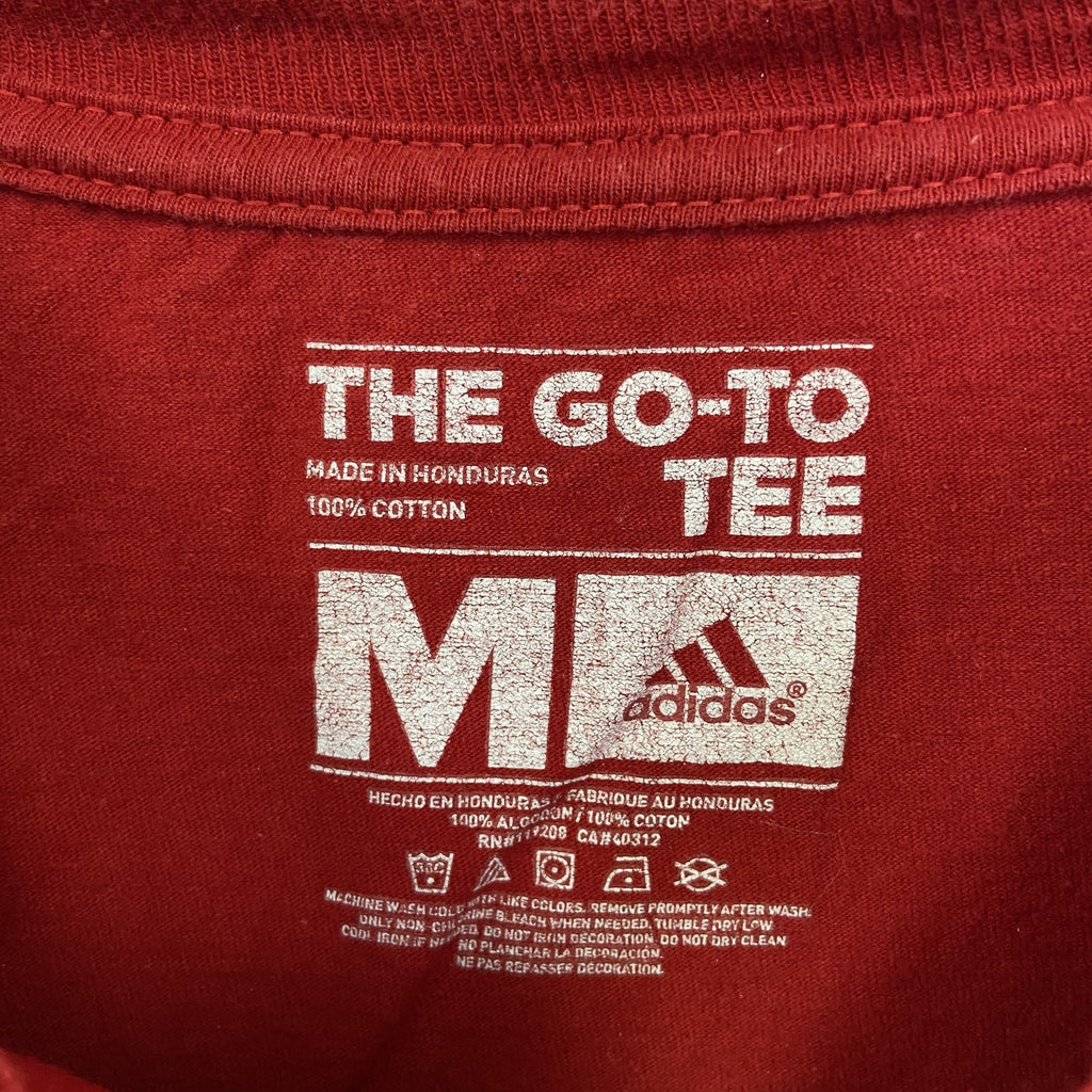 古着　used　adidas　アディダス　半袖プリントTシャツ　UNFINISHES BUSINESS　クルーネック　赤　Mサイズ