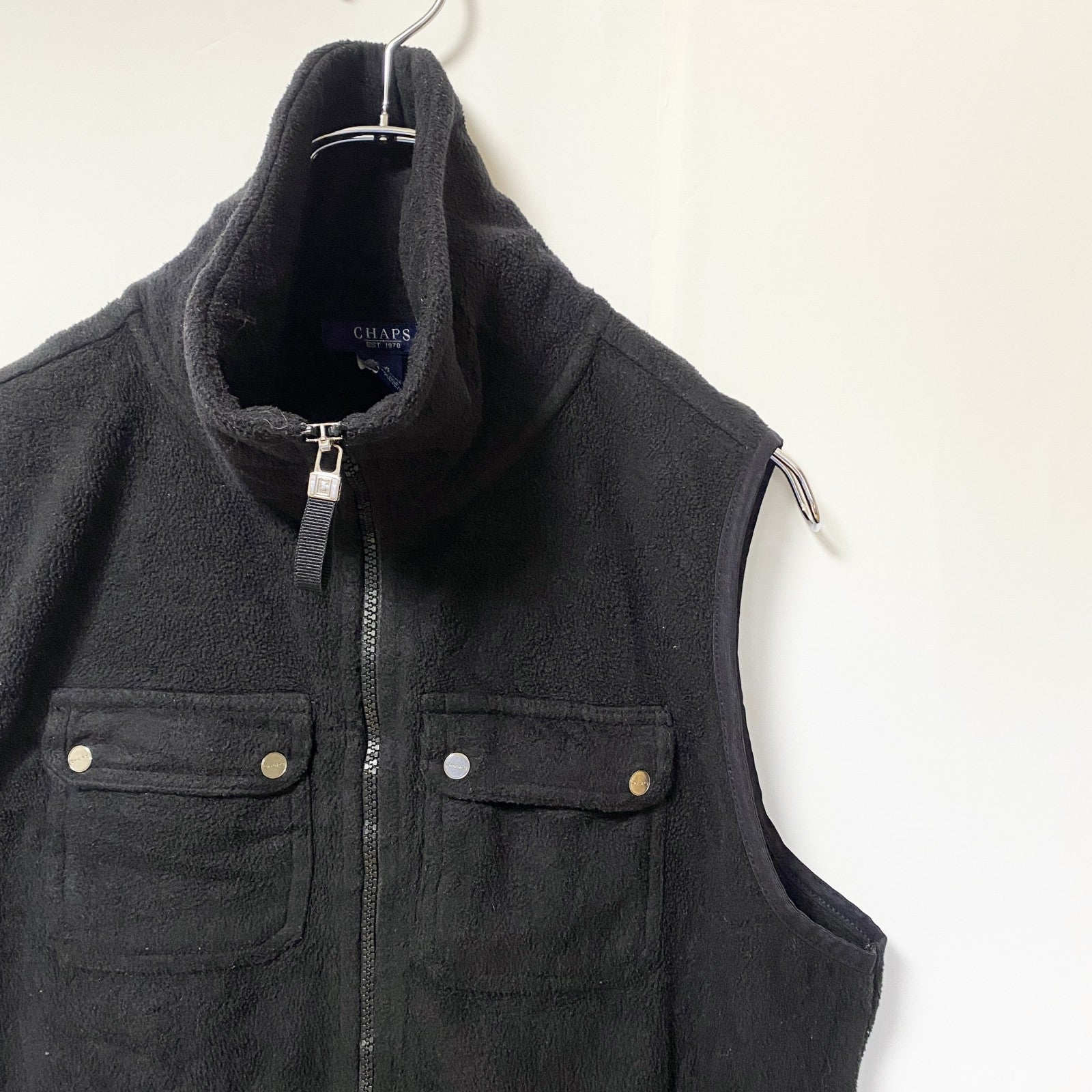 古着 used　CHAPS チャップス　フリースワークベスト　ジップアップアウター　ハイネック　ポケット　黒　ブラック　Lサイズ