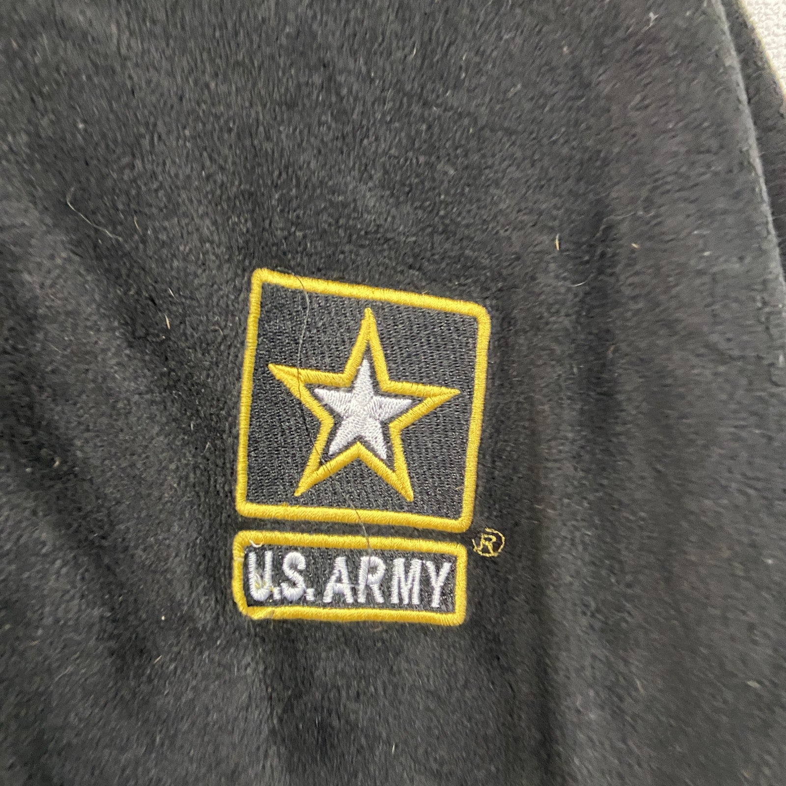 U.S.ARMY　トレーニングジャケット 　ミリタリージャケット　リバーシブル　米軍　黒　ブラック　Lサイズ
