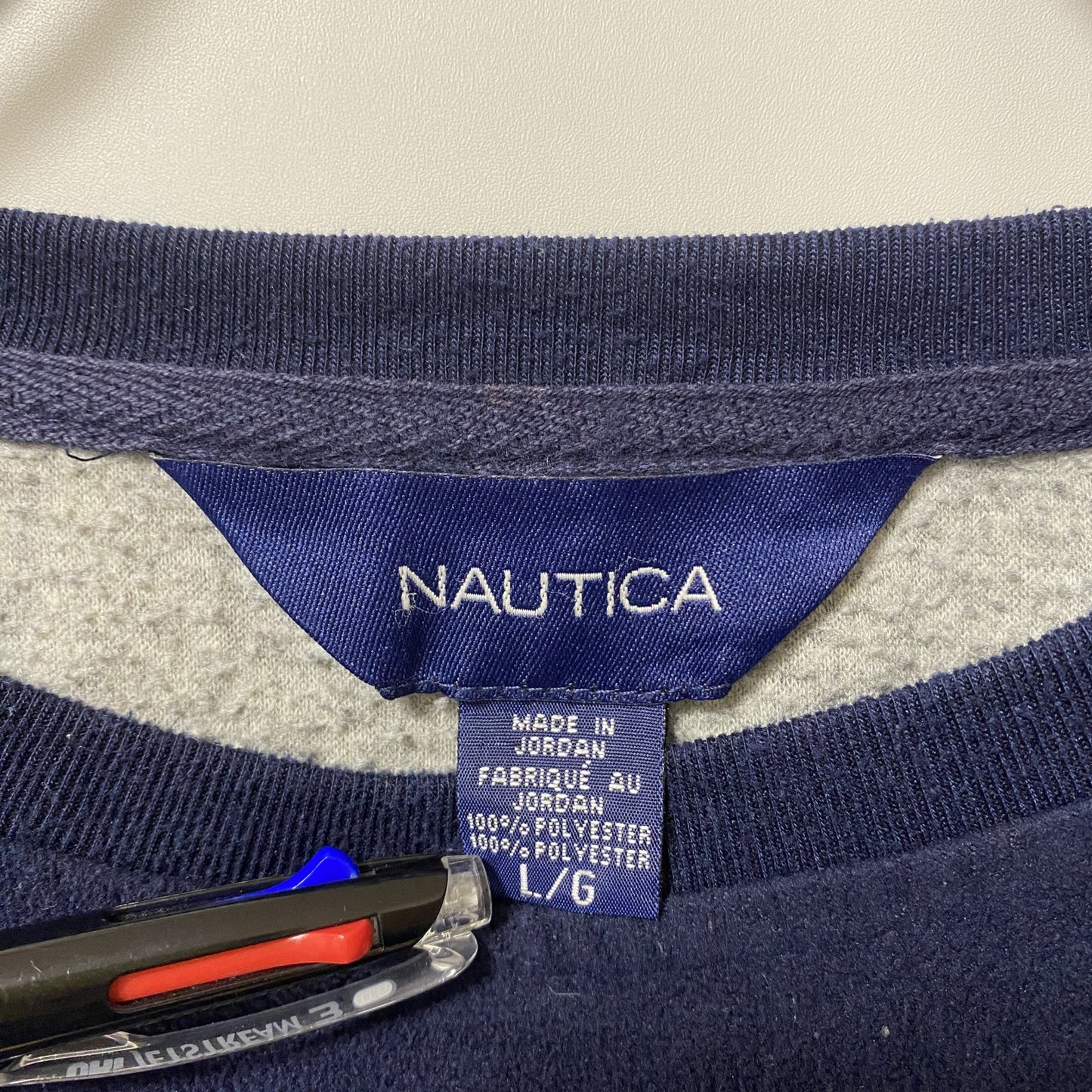 古着 used　NAUTICA ノーティカ　長袖フリーススウェット　プルオーバー　ワンポイントロゴ刺繍　ネイビー　Ｌサイズ