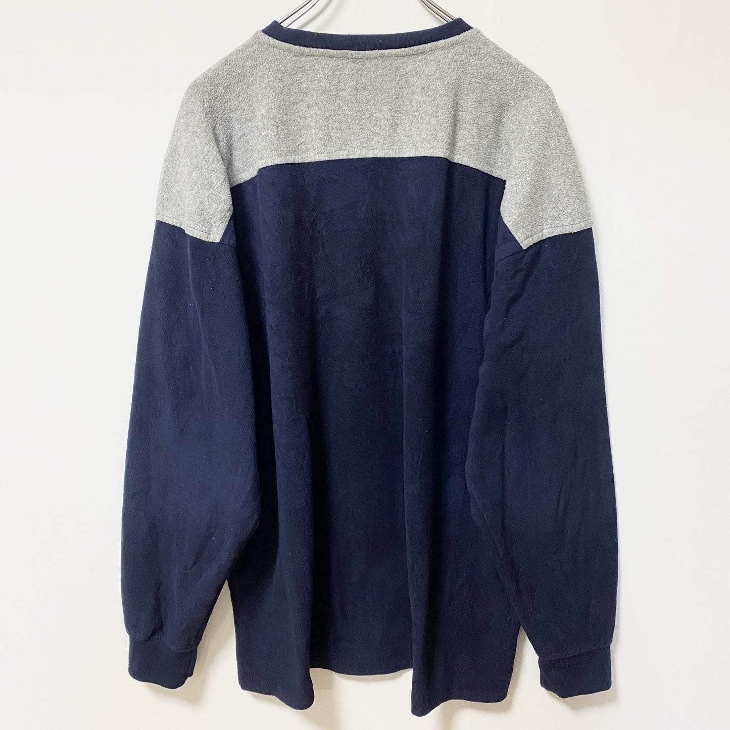 古着 used　NAUTICA ノーティカ　長袖フリーススウェット　プルオーバー　ワンポイントロゴ刺繍　ネイビー　Ｌサイズ