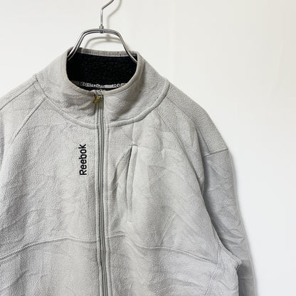 古着 used　Reebok リーボック　長袖フリースジャケット　ワンポイントロゴ刺繍アウター　ハイネック　ホワイト　Sサイズ