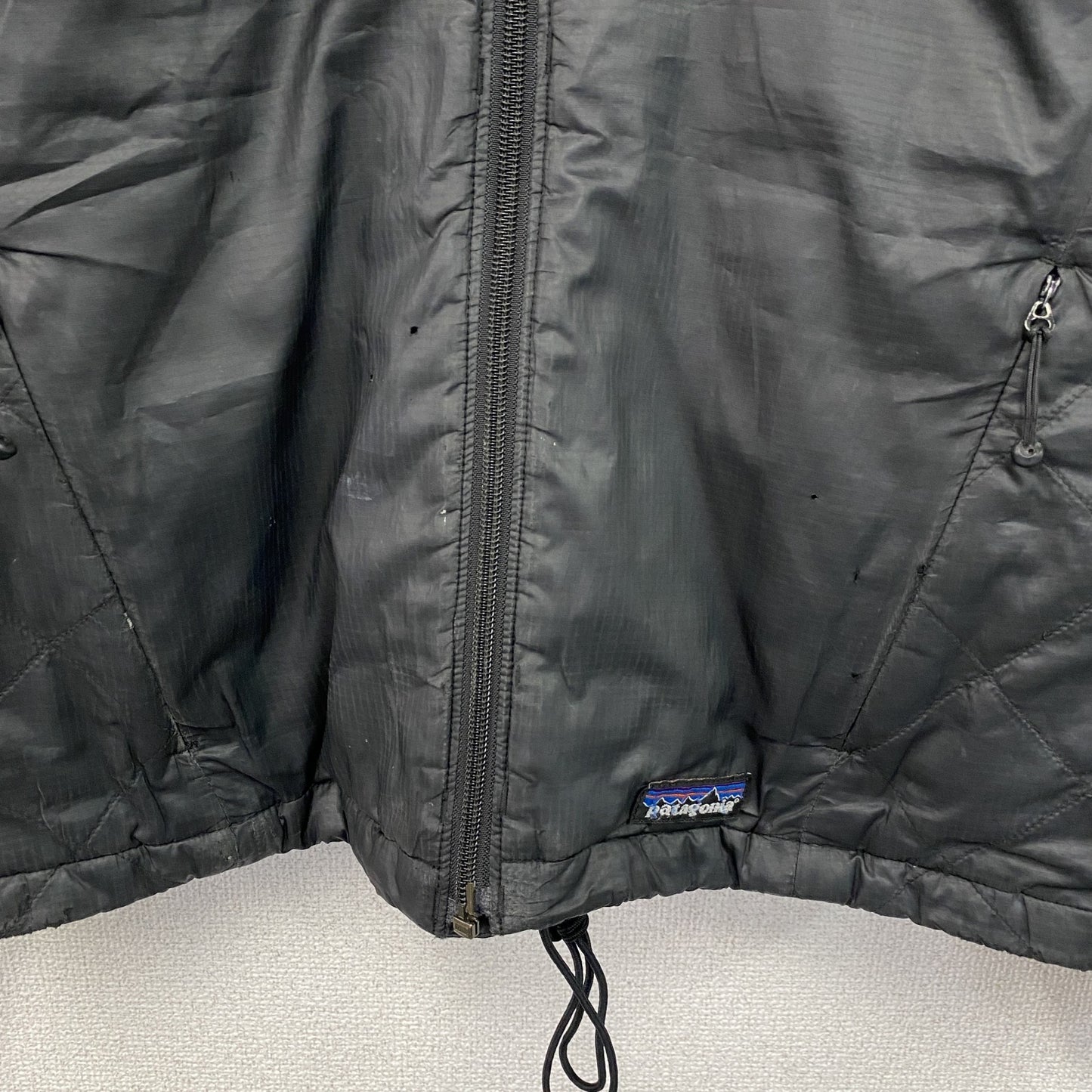 Patagonia　パタゴニア　マイクロパフフーディー　フルジップ中綿ジャケット　黒　ブラック　Sサイズ