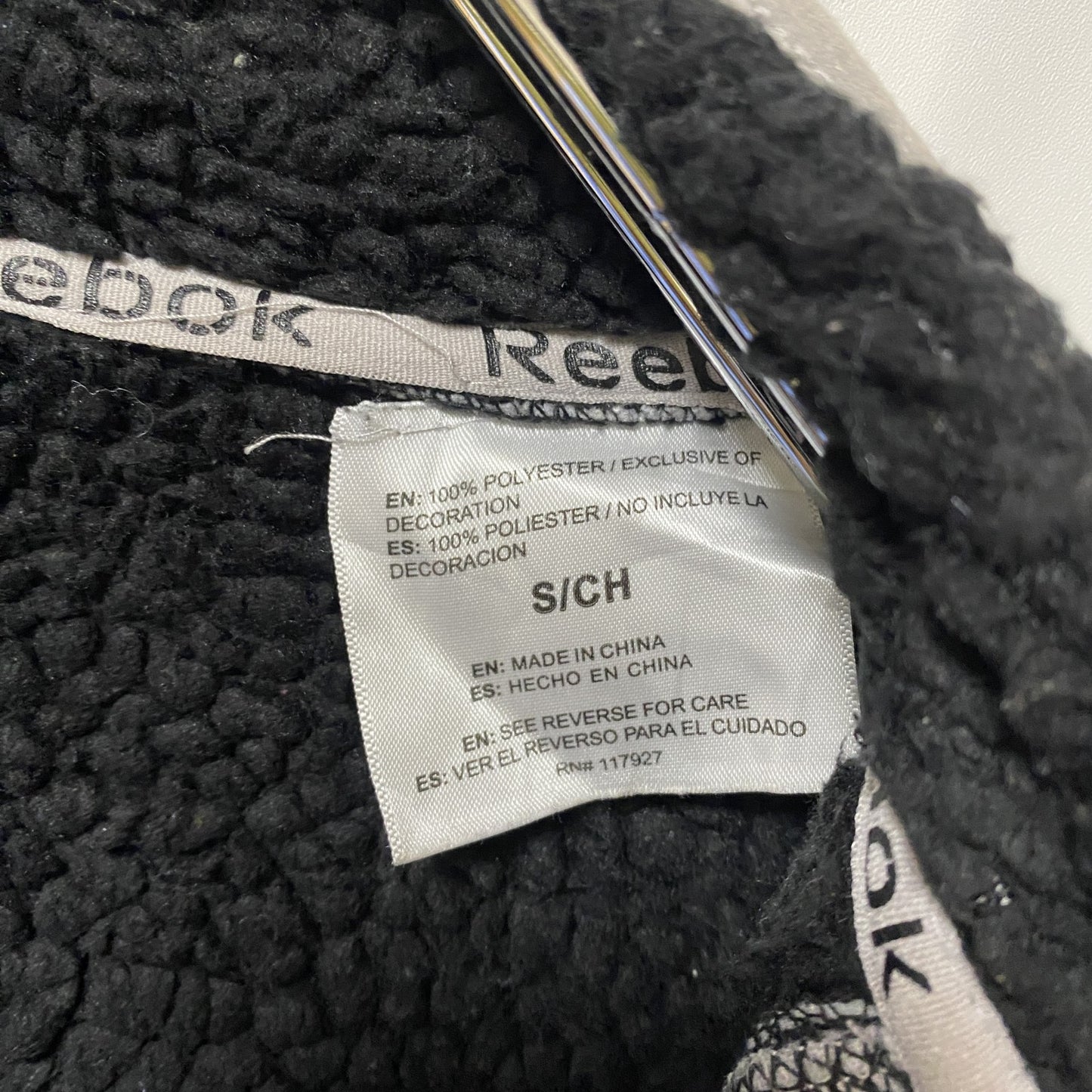 古着 used　Reebok リーボック　長袖フリースジャケット　ワンポイントロゴ刺繍アウター　ハイネック　ホワイト　Sサイズ