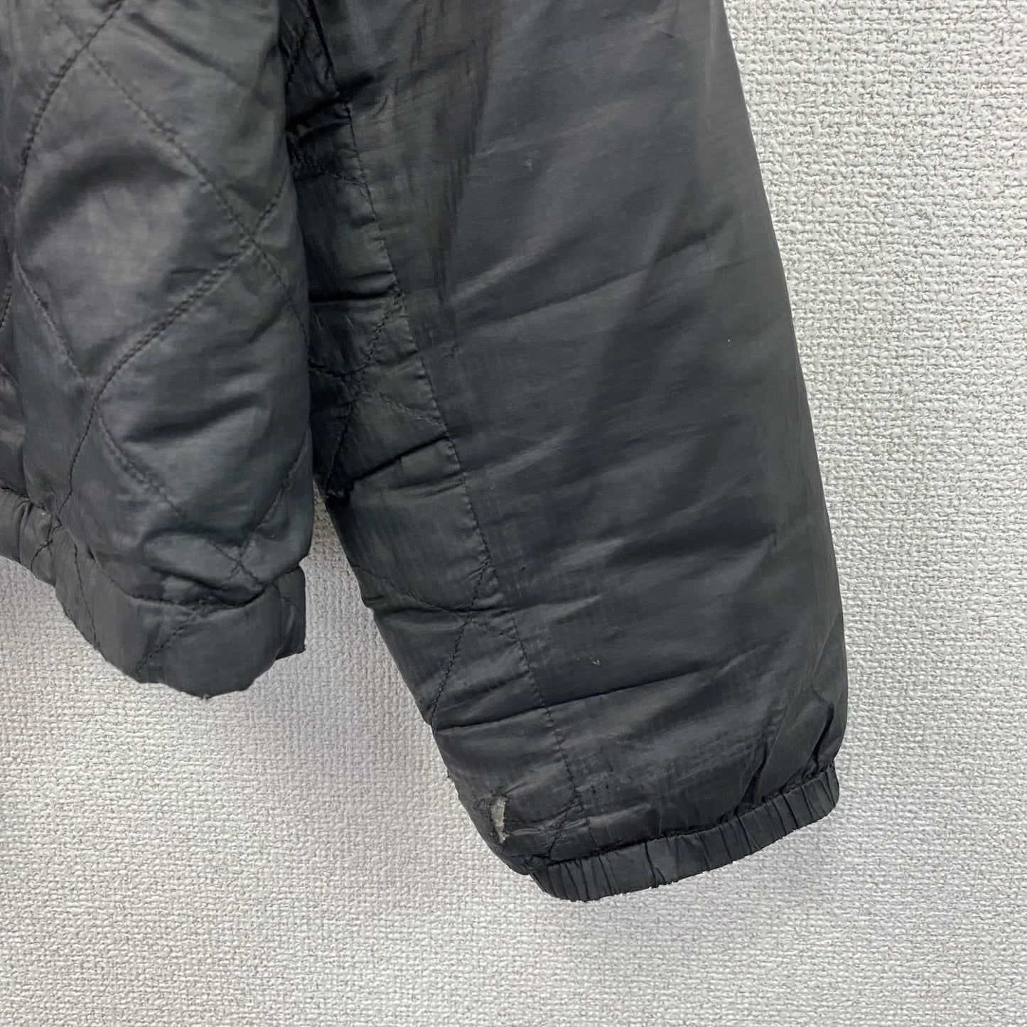 Patagonia　パタゴニア　マイクロパフフーディー　フルジップ中綿ジャケット　黒　ブラック　Sサイズ
