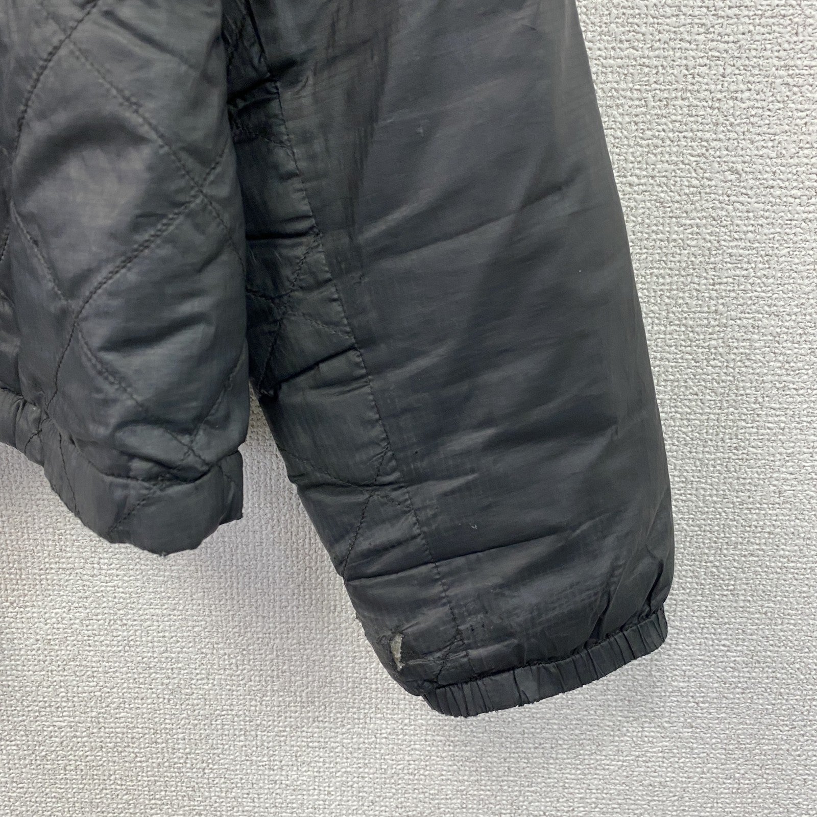 Patagonia　パタゴニア　マイクロパフフーディー　フルジップ中綿ジャケット　黒　ブラック　Sサイズ