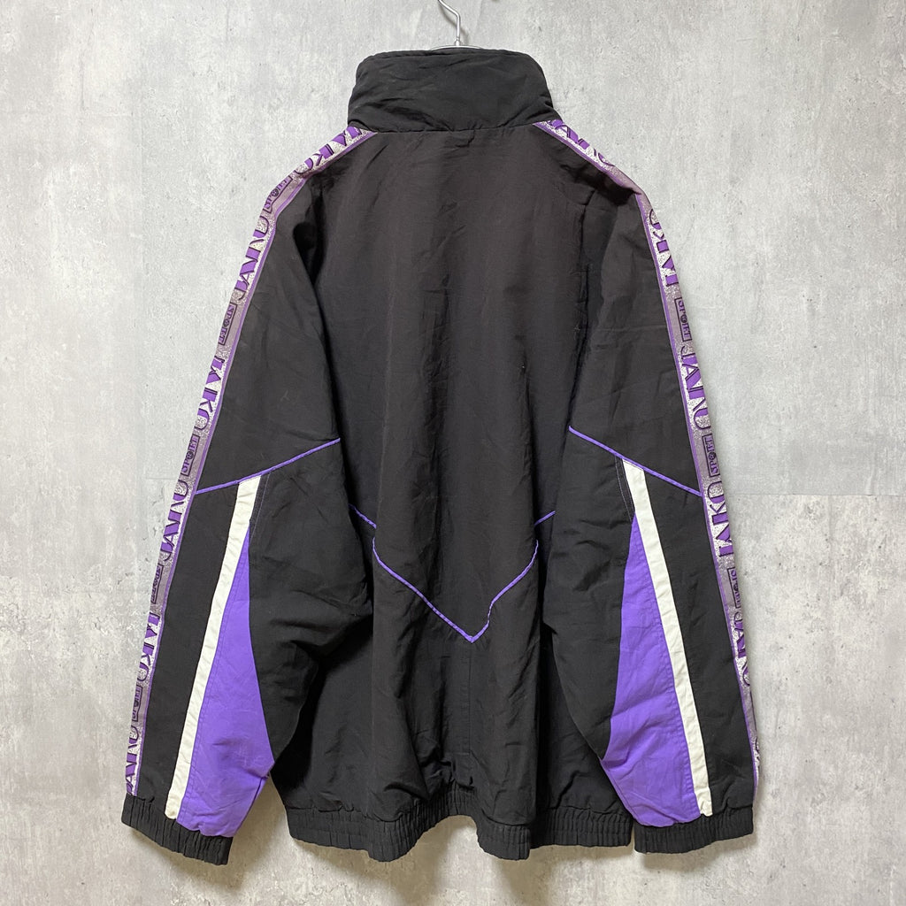 古着 used　JAKO SPORT　長袖ナイロンジャケット　総柄アウター　切り替え　スポーツ　紫　パープル　Lサイズ
