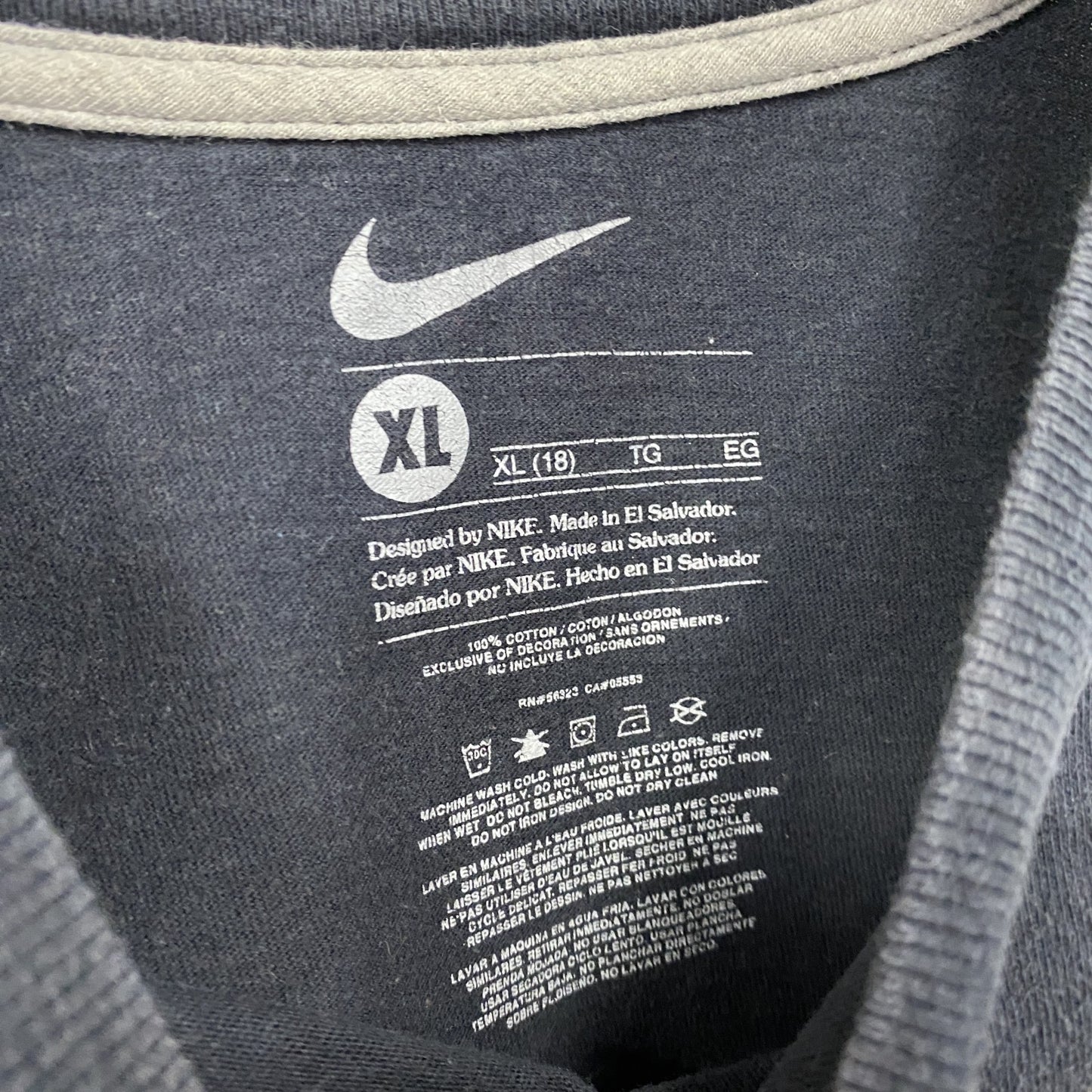 NIKE　ナイキ　半袖プリントTシャツ　紺　ネイビー　XLサイズ