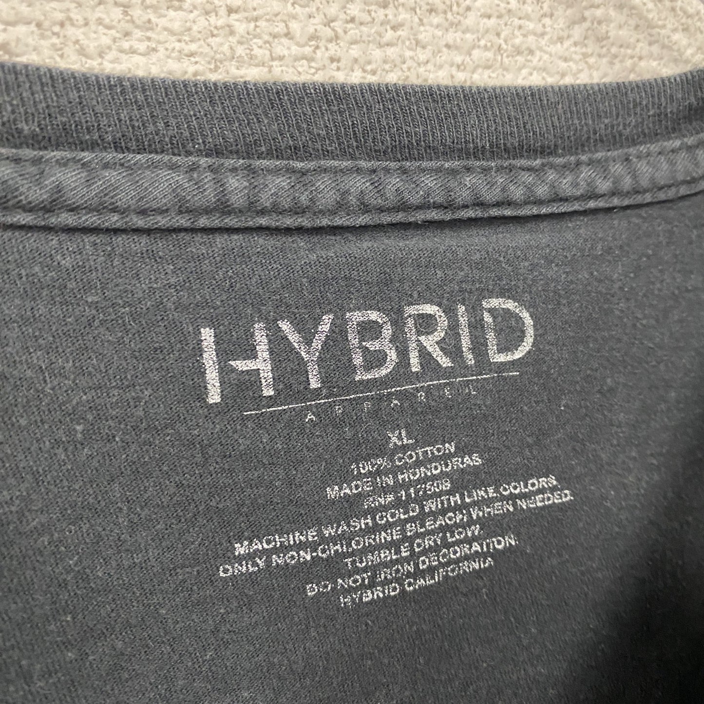 HYBRID　半袖プリントTシャツ　黒　ブラック　XLサイズ