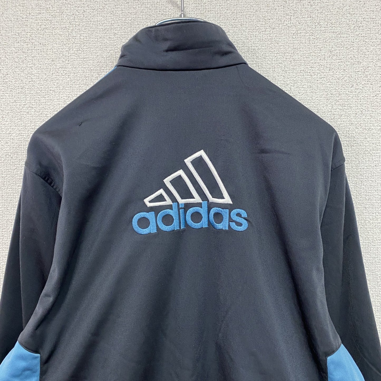 00s　adidas　アディダス　トラックジャケット/ジャージ　デカロゴ　ヴィンテージ　ダークグレー　150サイズ