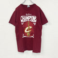 古着　used　NBA エヌビーエー　半袖プリントTシャツ　バスケットボール　カジュアル　クルーネック　赤　レッド　Mサイズ