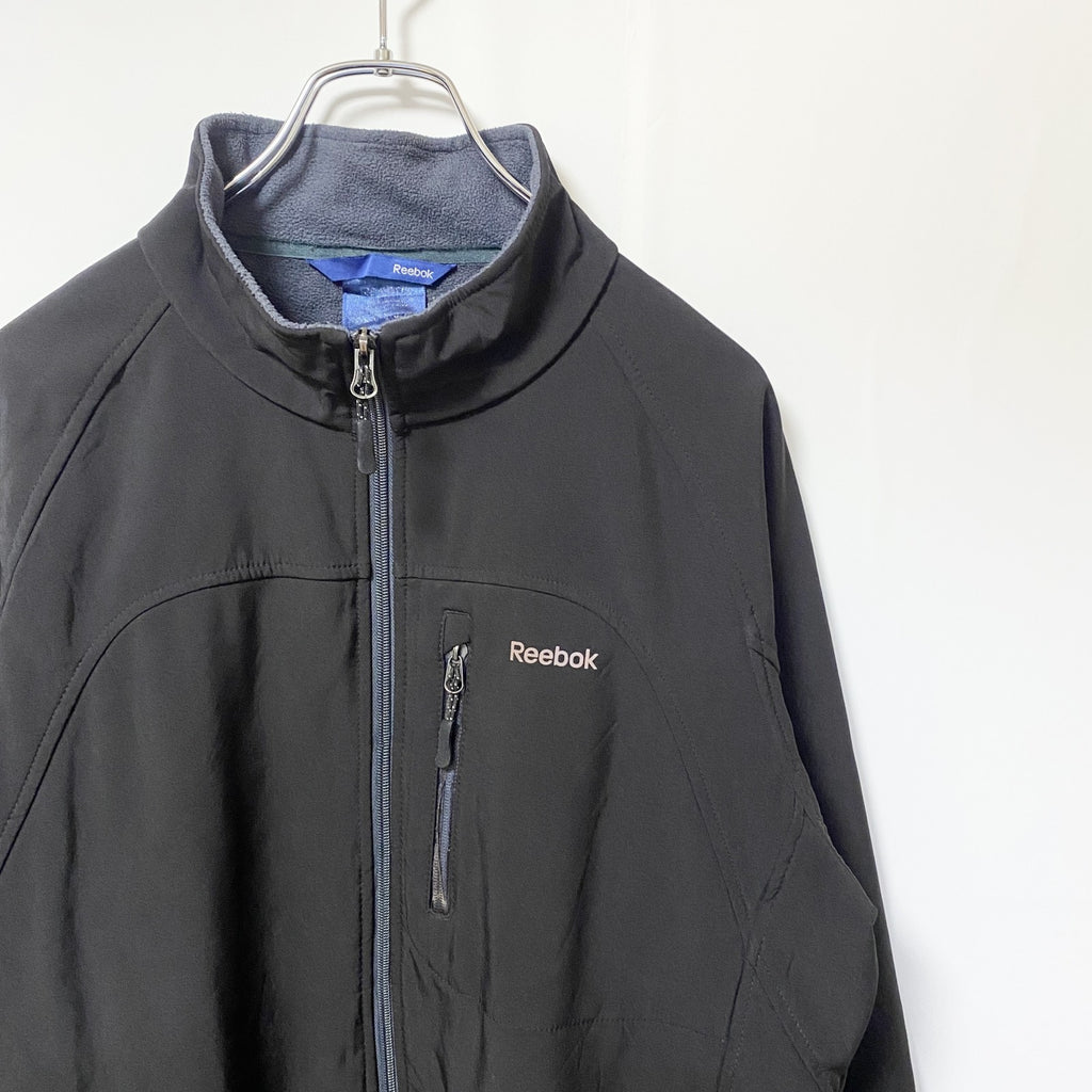 古着 used　Reebok リーボック　長袖裏フリースジャケット　ナイロンジャケット　ワンポイントプリントアウター　黒　ブラック