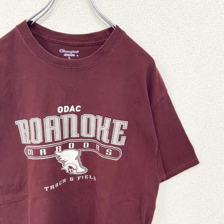 古着　used　champion　チャンピオン　半袖カレッジプリントTシャツ　ロアノーク大学　クルーネック　赤　レトロ　Lサイズ