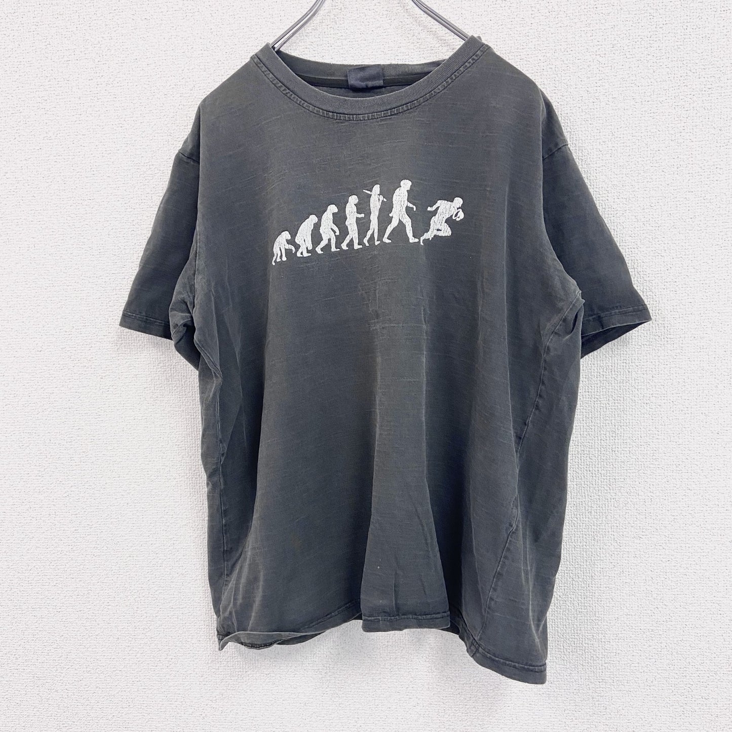 半袖プリントTシャツ　人類の進化　スポーツ　黒　ブラック