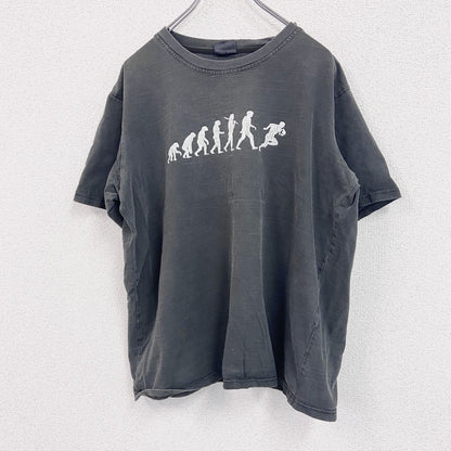 半袖プリントTシャツ　人類の進化　スポーツ　黒　ブラック