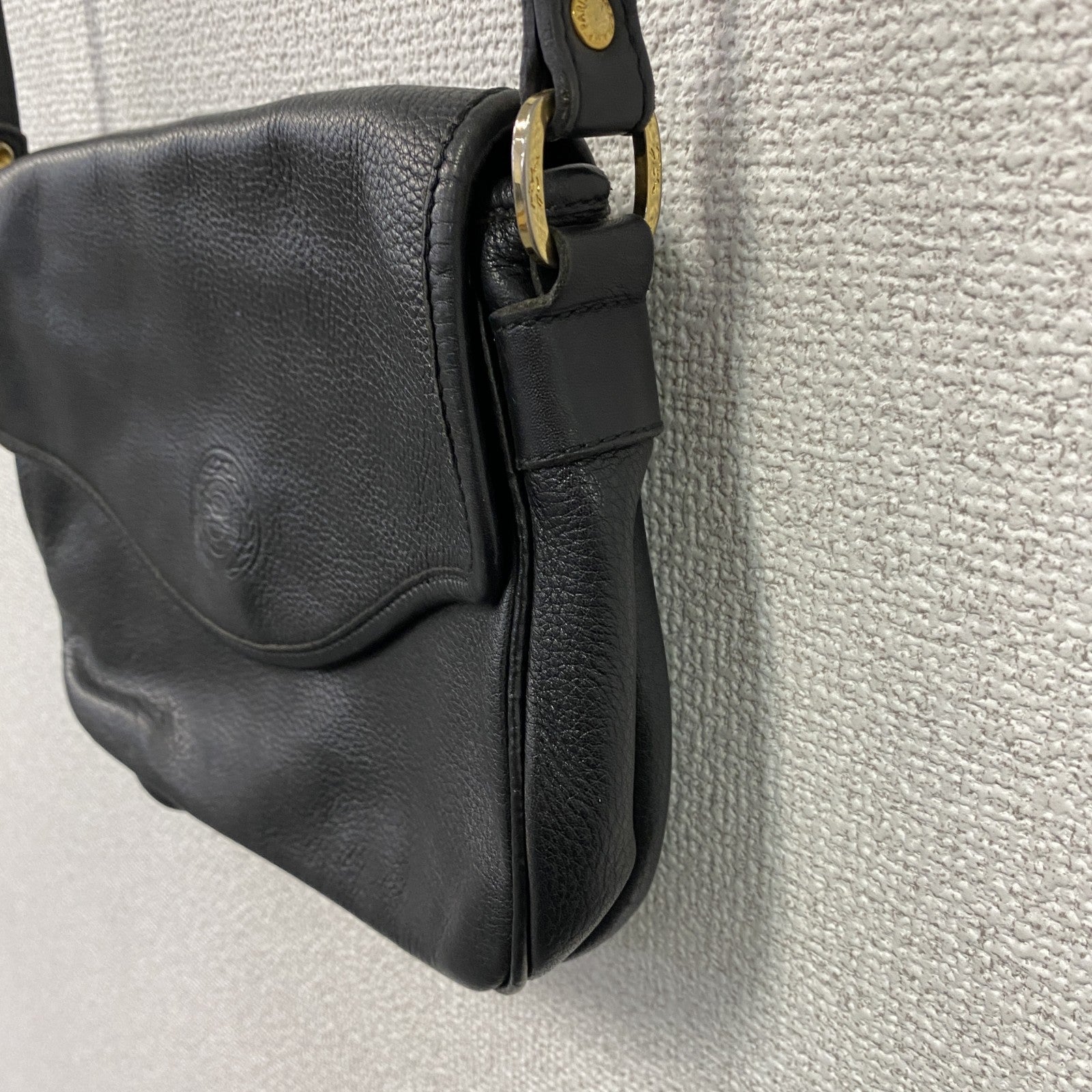 Longchamp　ロンシャン　レザーショルダーバッグ　黒　ブラック
