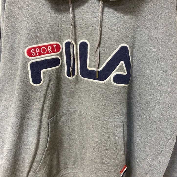 FILA　フィラ　スウェットパーカー/フーディー　ワッペン　デカロゴ　灰色　グレー　Ｌサイズ