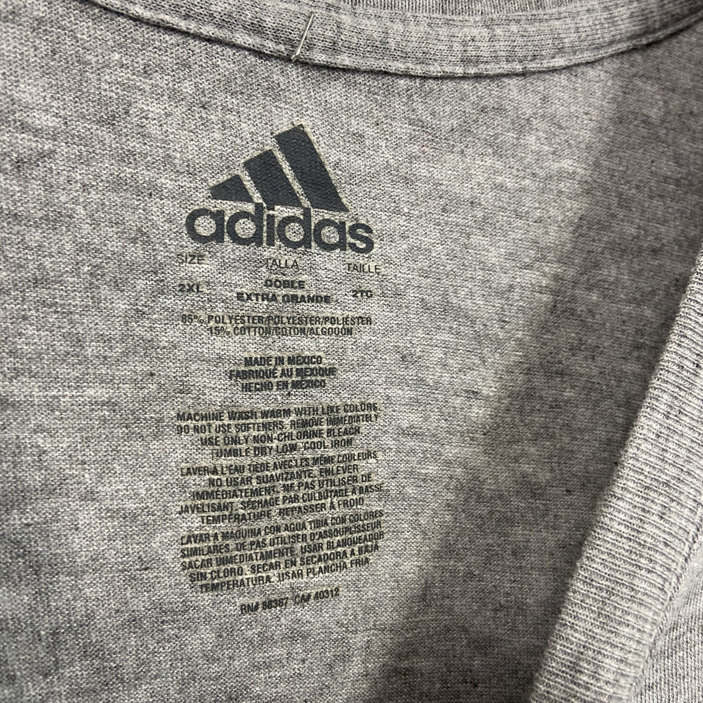 adidas　アディダス　半袖プリントTシャツ　グレー　2XL