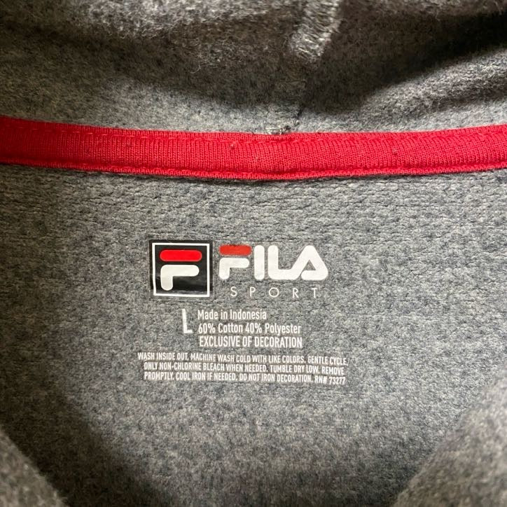 FILA　フィラ　スウェットパーカー/フーディー　ワッペン　デカロゴ　灰色　グレー　Ｌサイズ