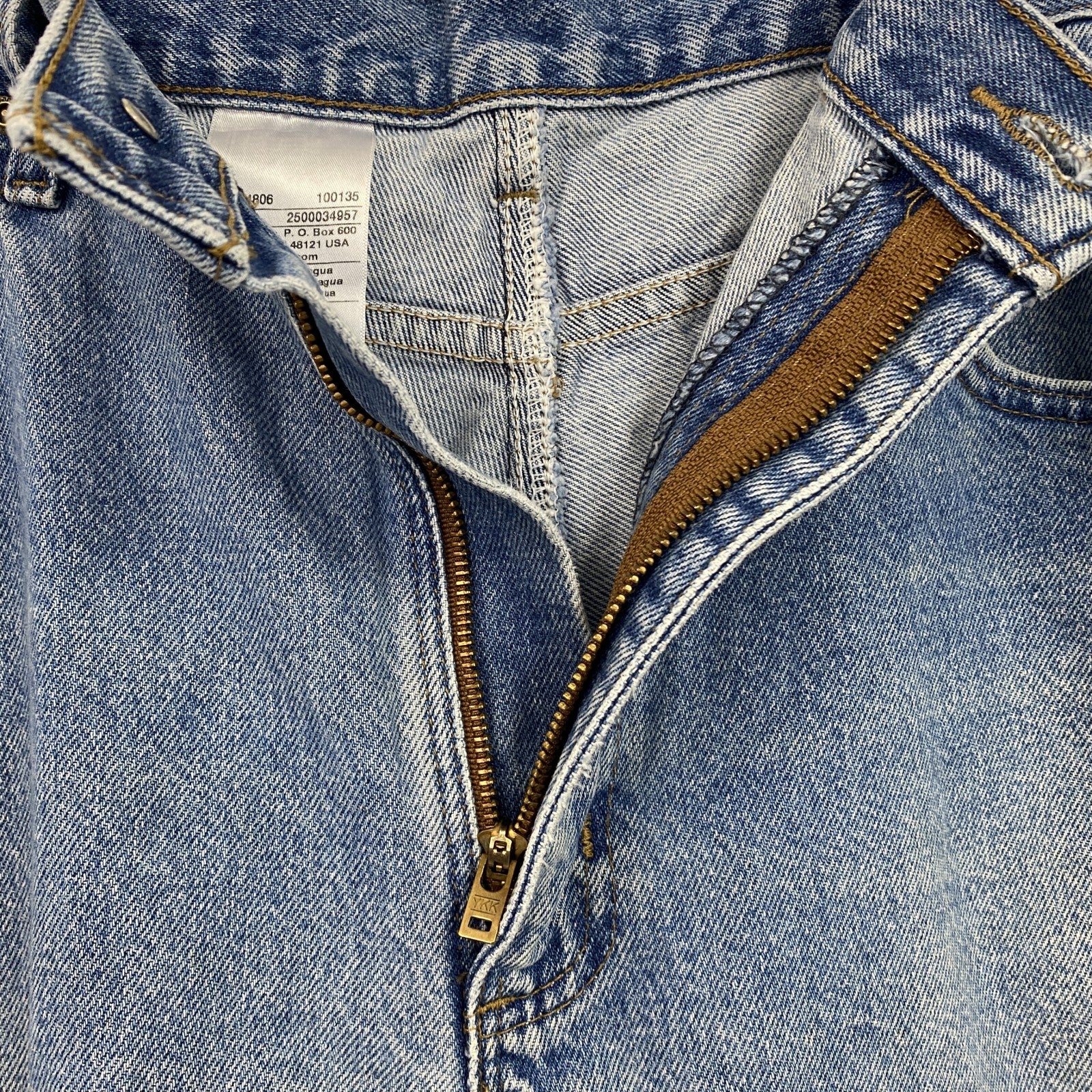 Carhartt　カーハート　デニムパンツ　ジッパーフライ　レザーパッチ　インディゴ　W38