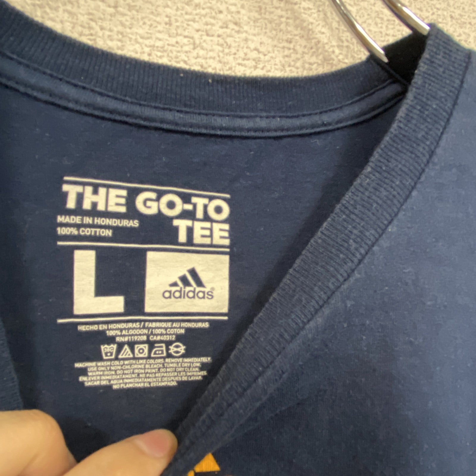 adidas　アディダス　半袖プリントTシャツ　紺　ネイビー　Lサイズ