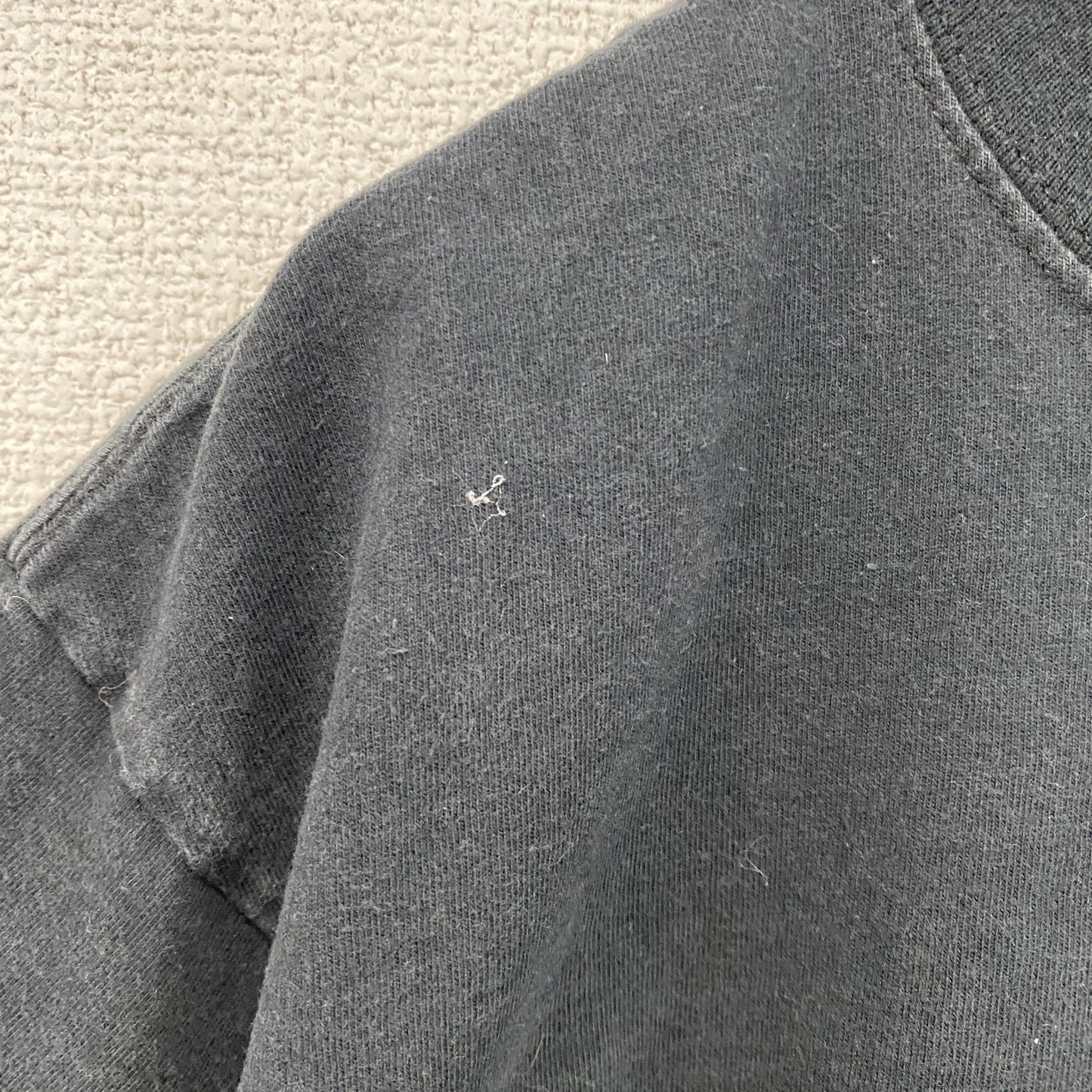 Hanes　ヘインズ　半袖メッセージプリントTシャツ　黒　ブラック　Mサイズ