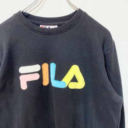 FILA　フィラ　スウェット/トレーナー　リブライン　デカロゴ　ワッペン　クルーネック　黒　ブラック　Sサイズ