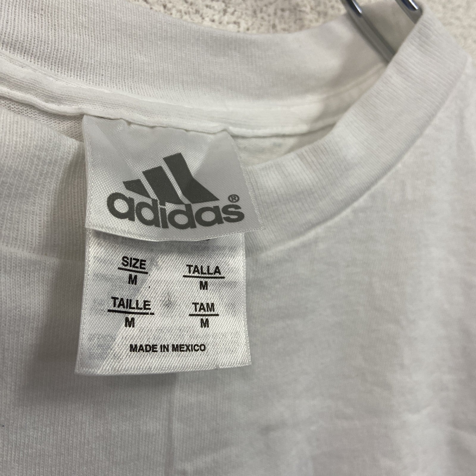 adidas　アディダス　半袖プリントTシャツ　白　ホワイト　Mサイズ
