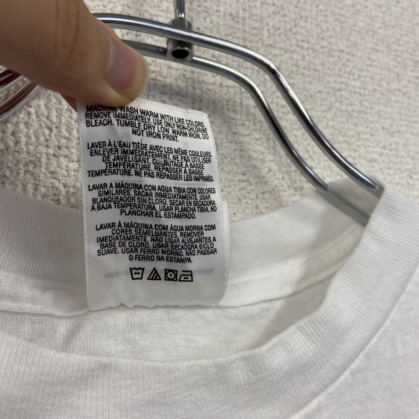 adidas　アディダス　半袖プリントTシャツ　白　ホワイト　Mサイズ
