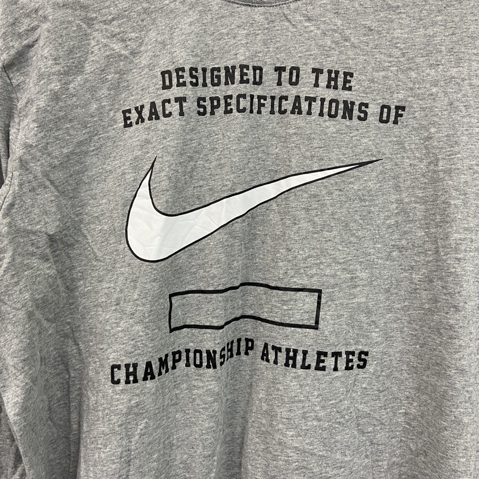 THE NIKE TEE　ナイキ　長袖プリントTシャツ　グレー　XLサイズ