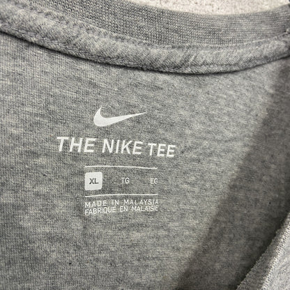 THE NIKE TEE　ナイキ　長袖プリントTシャツ　グレー　XLサイズ