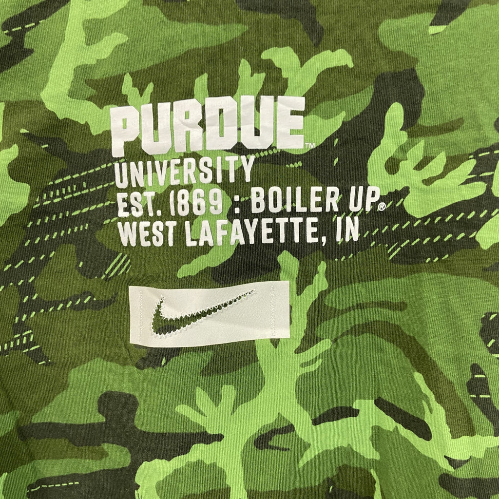 NIKE　ナイキ　長袖プリントTシャツ　総柄　迷彩柄　カモフラ柄　緑　グリーン　XLサイズ