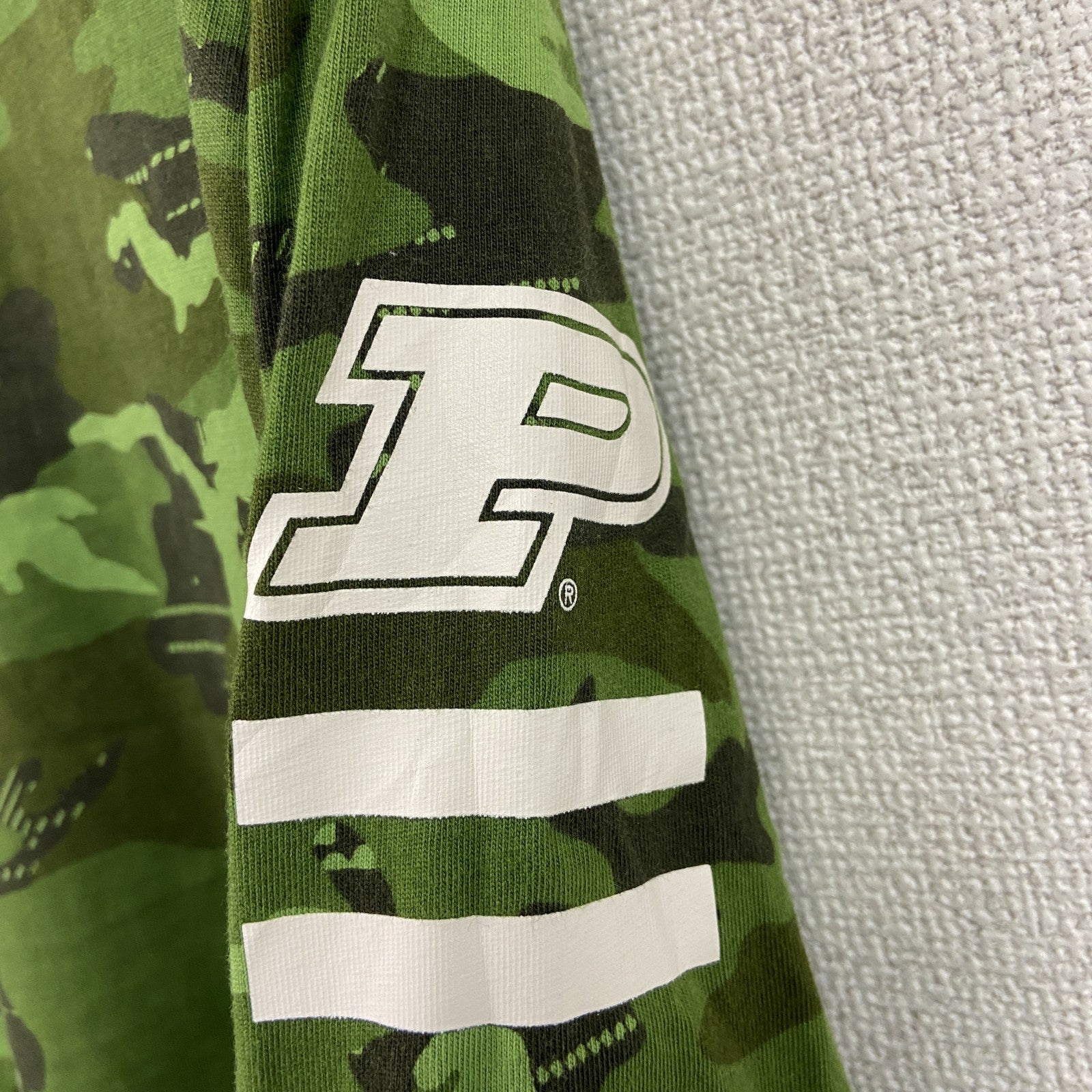 NIKE　ナイキ　長袖プリントTシャツ　総柄　迷彩柄　カモフラ柄　緑　グリーン　XLサイズ