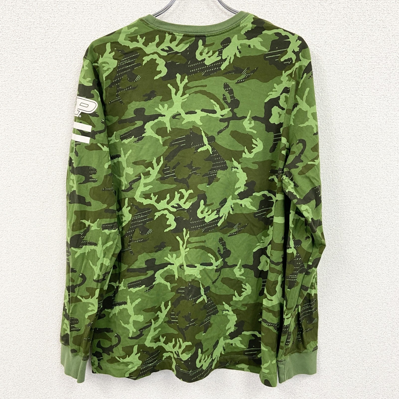 NIKE　ナイキ　長袖プリントTシャツ　総柄　迷彩柄　カモフラ柄　緑　グリーン　XLサイズ