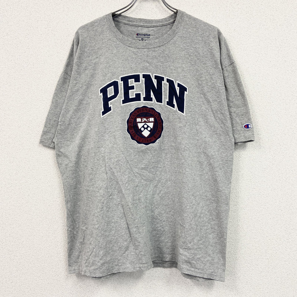 Champion　チャンピオン　PENN　半袖プリントTシャツ　グレー　2XLサイズ