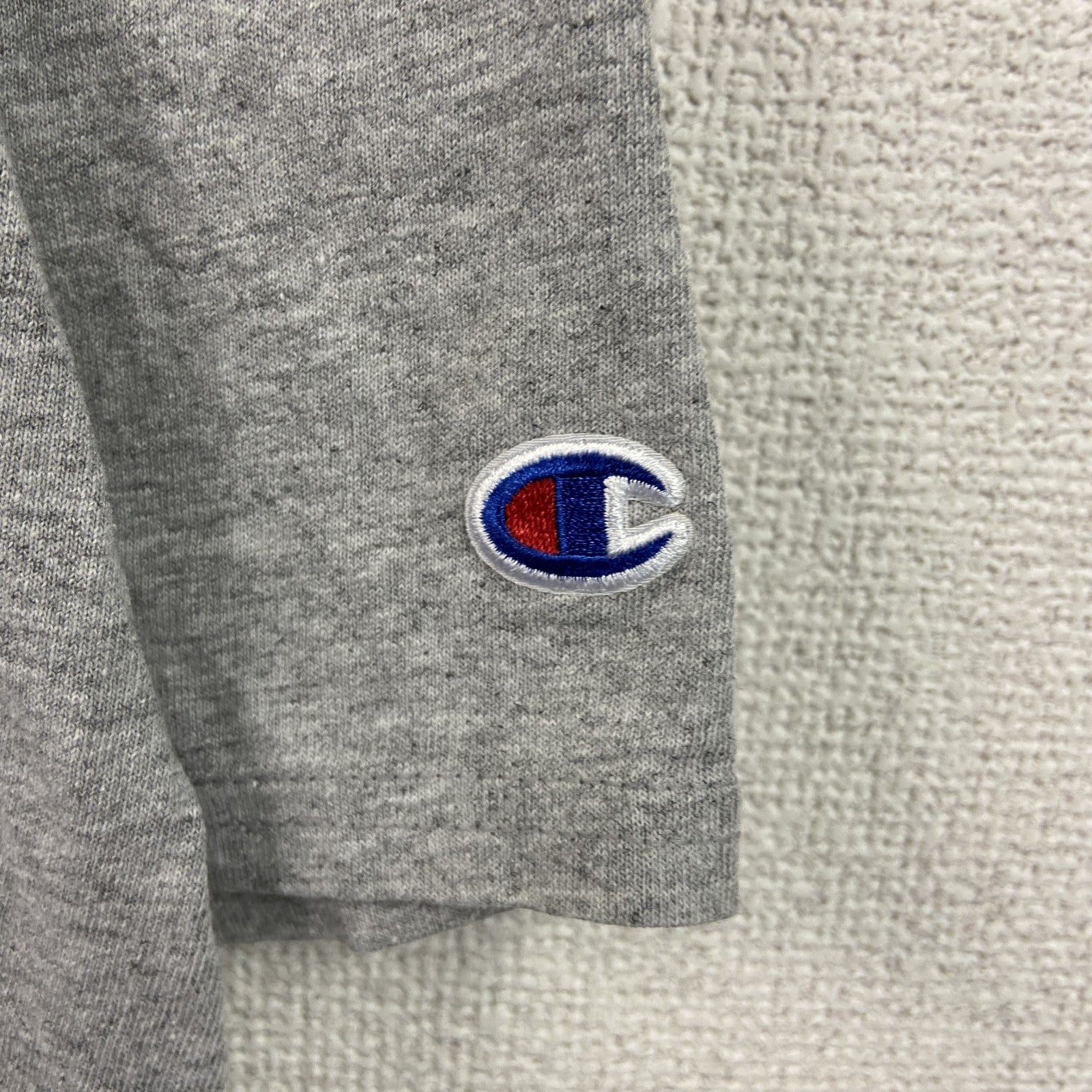 Champion　チャンピオン　PENN　半袖プリントTシャツ　グレー　2XLサイズ