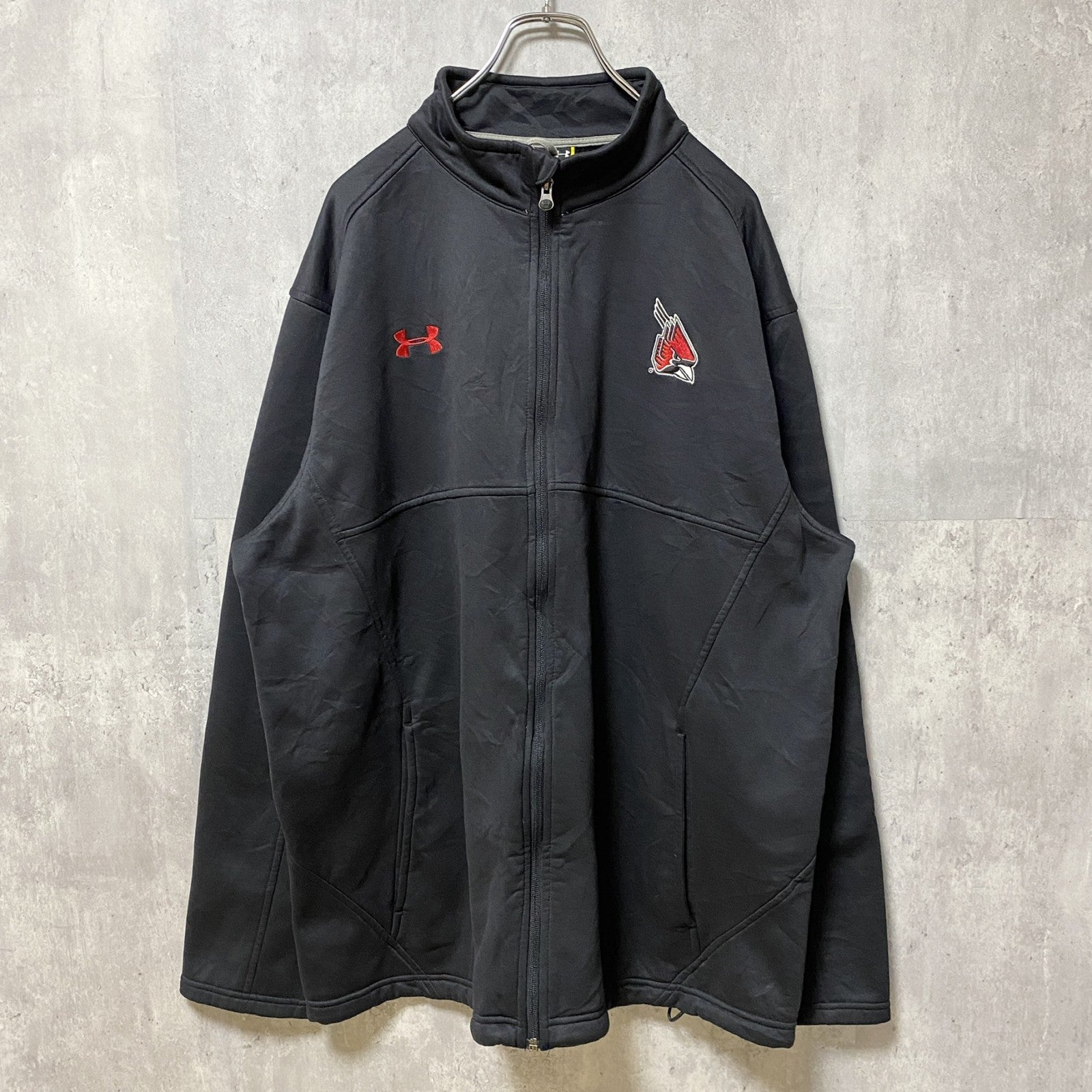古着 used　UNDER ARMOUR アンダーアーマー　ボールステイト　長袖ジップアップジャケット　カレッジロゴ　XXLサイズ