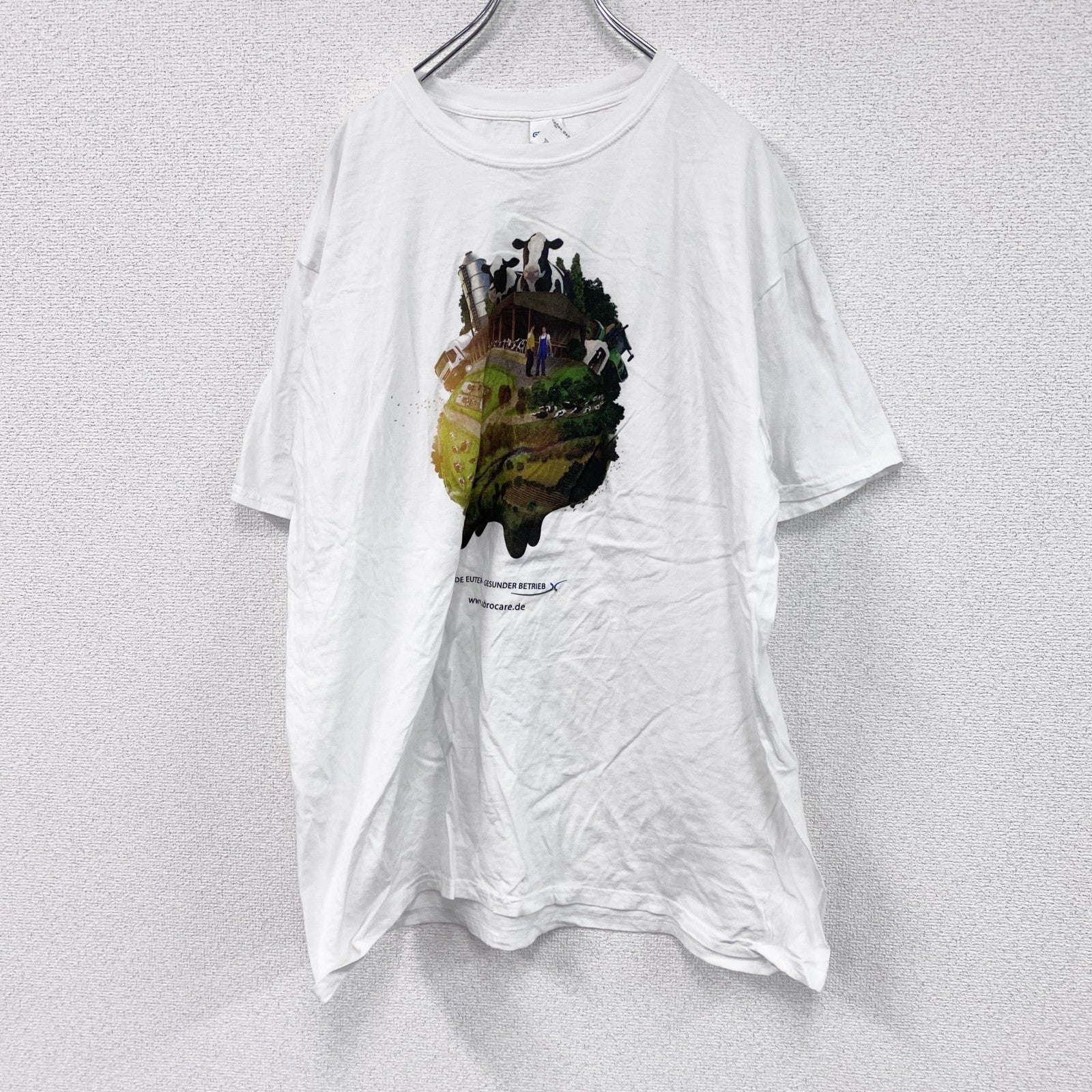 GILDAN　ギルダン　半袖プリントアニマルTシャツ　牛　クルーネック　白　ホワイト　2XLサイズ