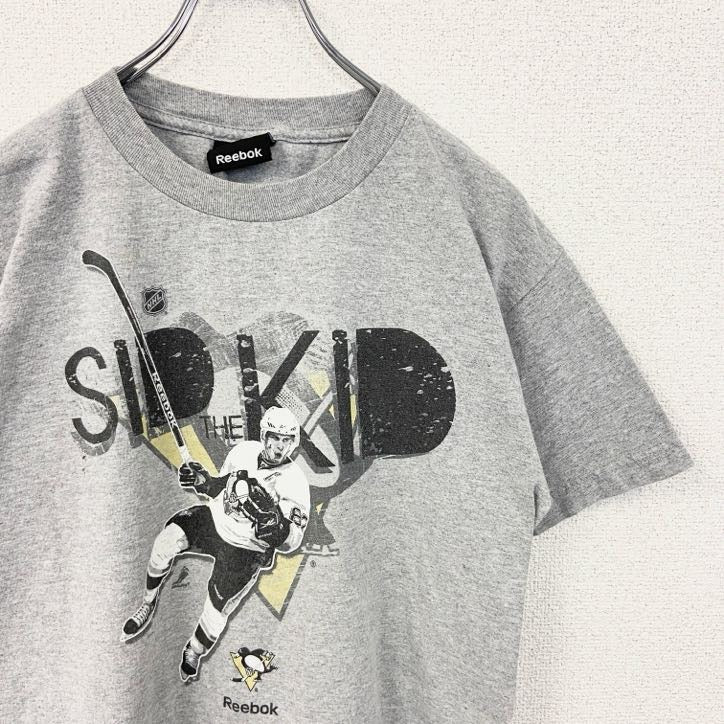 古着 used　Reebok リーボック　半袖プリントTシャツ　NHL　シドニークロスビー　ペンギンス　グレー　灰色　Lサイズ