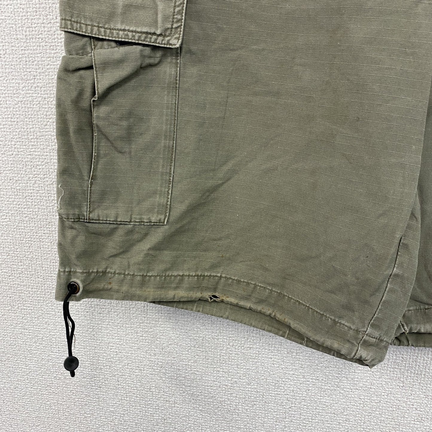 Dickies　ディッキーズ　ハーフカーゴパンツ　ショートパンツ　ドローコード　オリーブカーキ