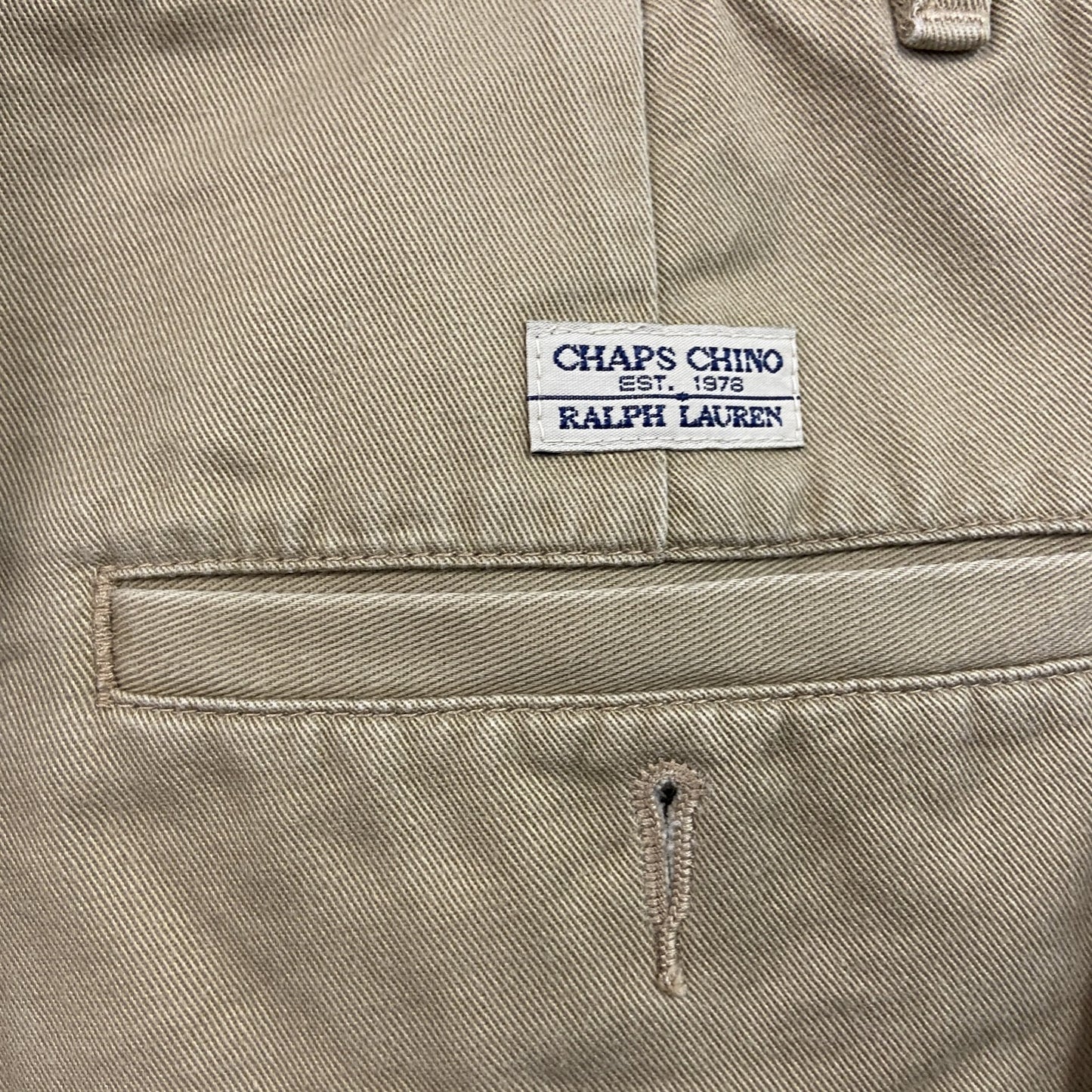 CHAPS　チャップス　ツータックチノパンツ　ベージュ