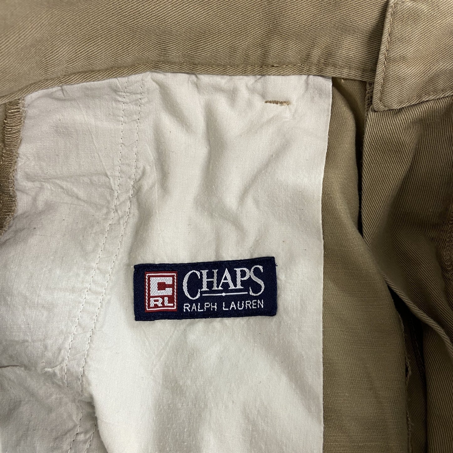 CHAPS　チャップス　ツータックチノパンツ　ベージュ
