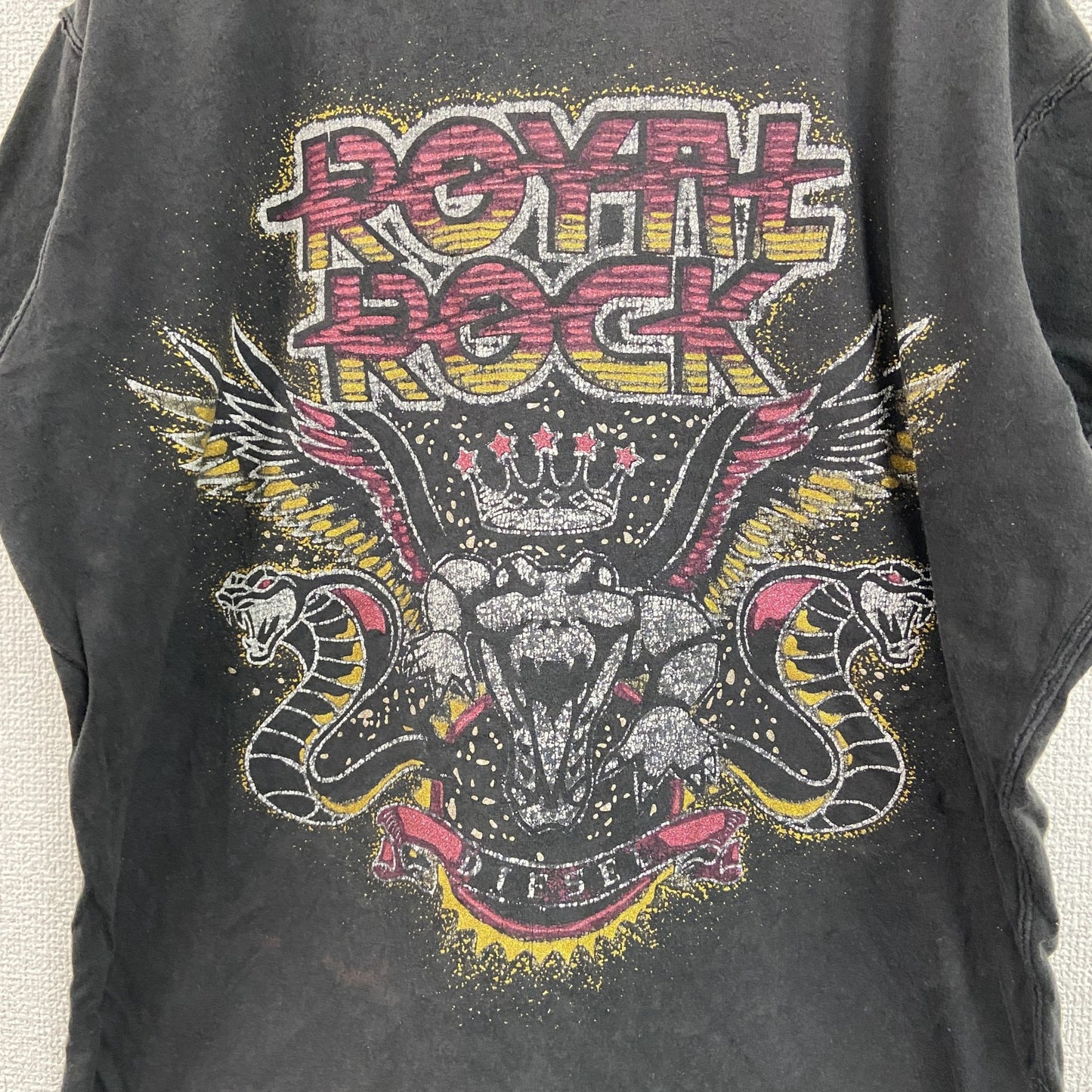 半袖プリントアニマルTシャツ　ROYAL ROCK　蛇　マルチカラー　黒　ブラック