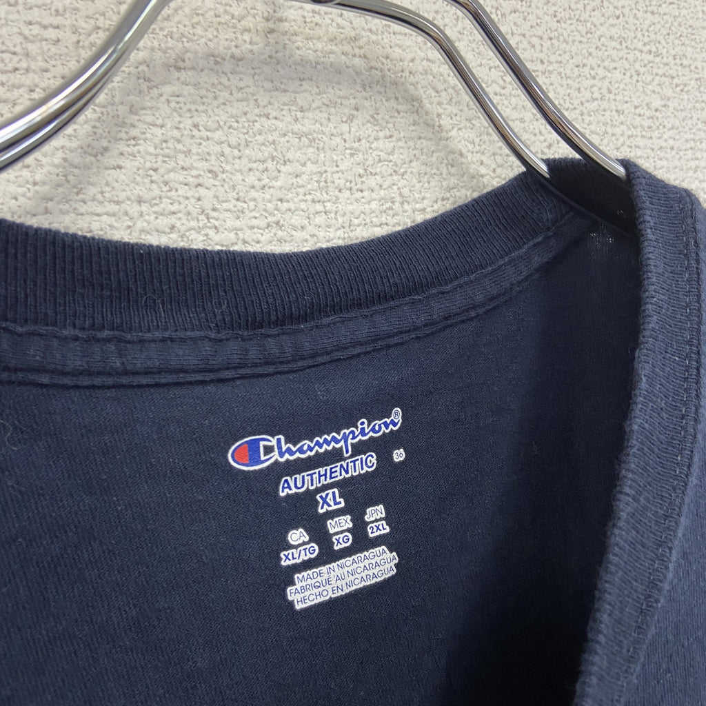 Champion　チャンピオン　半袖プリントTシャツ　デカロゴ　刺繍ロゴ　現行　紺　ネイビー　XLサイズ