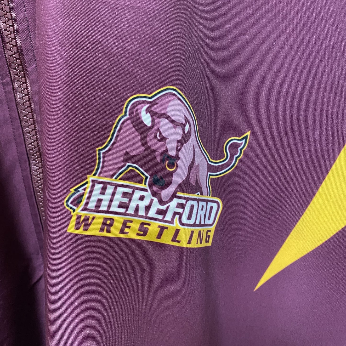 古着 used　22SPORTS　長袖ナイロンフルジップナイロンジャケット　レスリング　黄色　ワインレッド　Lサイズ