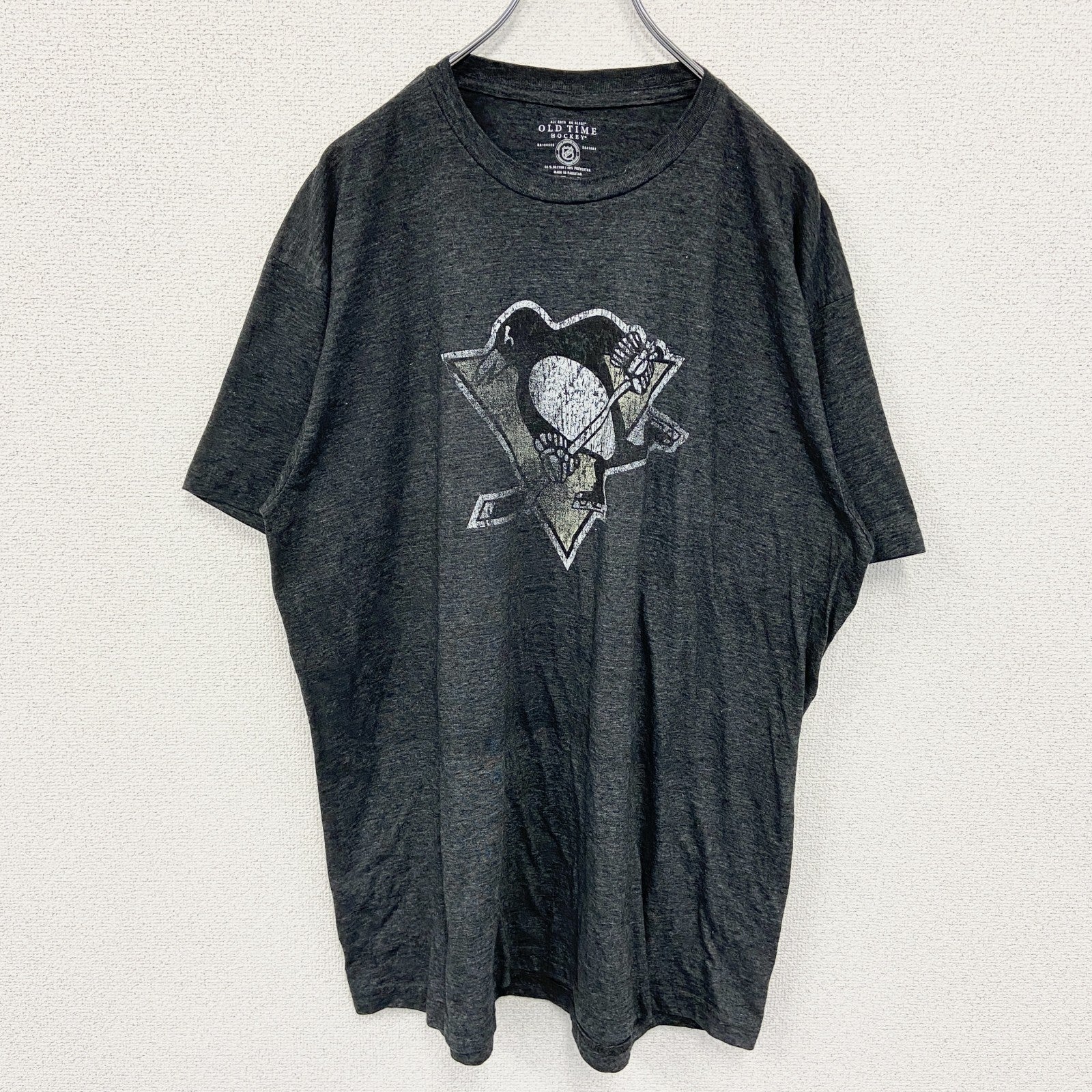 古着 used　OLD TIME　半袖ロゴプリントTシャツ　ピッツバーグ・ペンギンズ　ダークグレー　ビックシルエット　XXLサイズ
