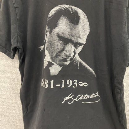 ORIJIN　半袖プリントTシャツ　ムスタファ・ケマル・アタテュルク　黒　ブラック　Sサイズ