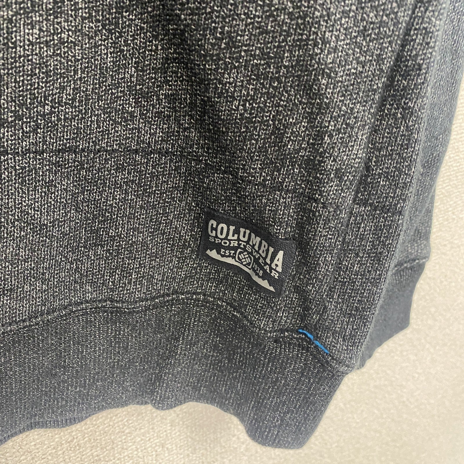 Columbia　コロンビア　スウェット/トレーナー　刺繍ロゴ　ダークグレー　XLサイズ