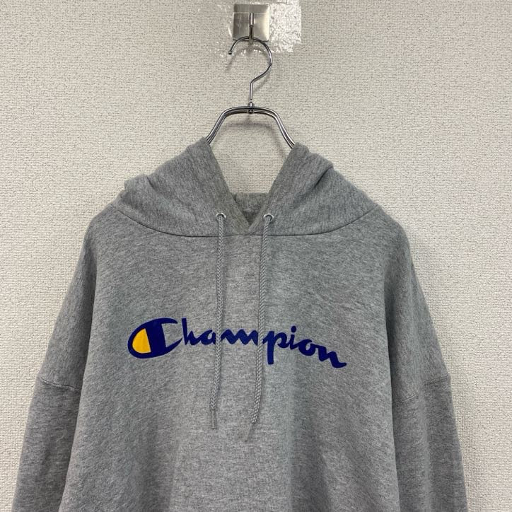 Champion　チャンピオン　スウェットパーカー/フーディー　ワンポイント　デカロゴ　現行　灰色　グレー